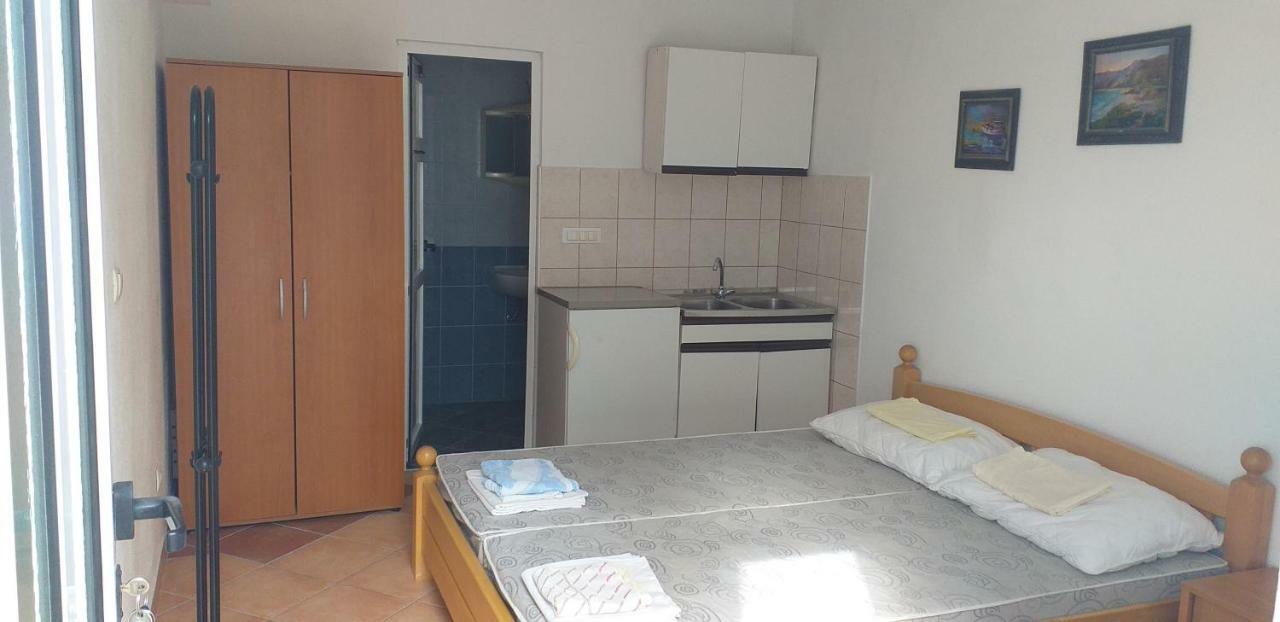Studio Apartmani Sehic クラヴィツァ エクステリア 写真
